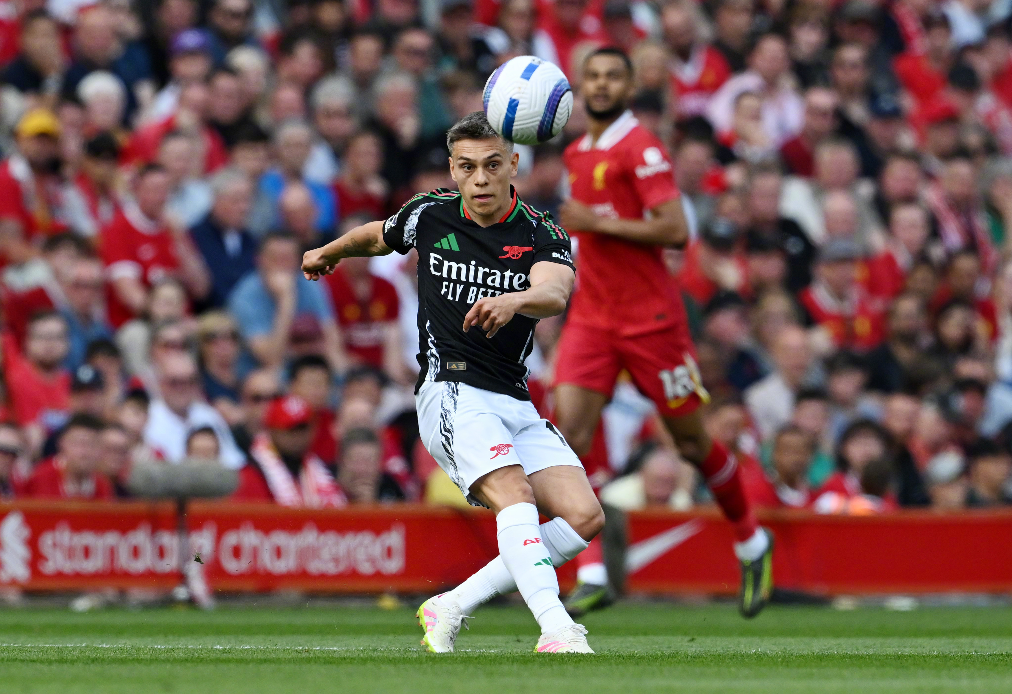 开云app下载 -转折点！尤文图斯防线松动，足总杯窗口期攻防权衡，引发热议，训练强度明显提升的简单介绍