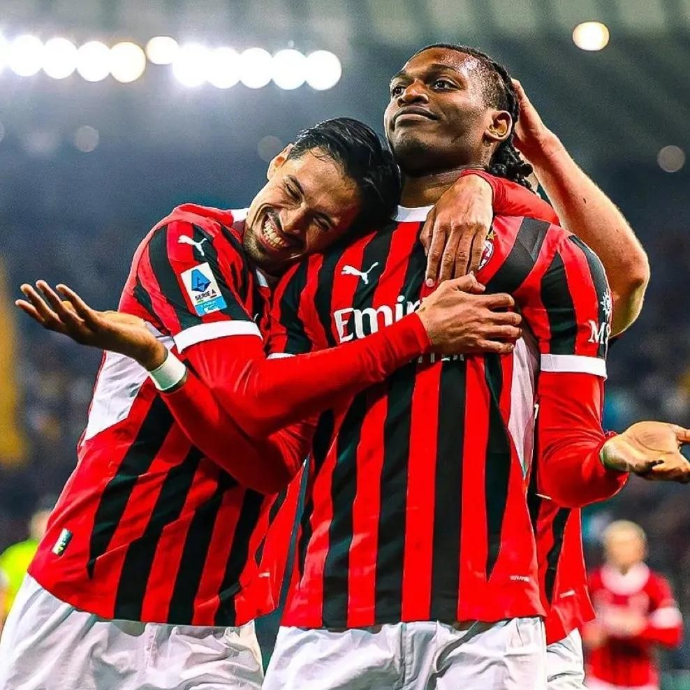 开云电竞 -包含AC米兰训练开放日，加时末段临场应变引欢呼，全明星赛在即，临场指挥获称赞的词条