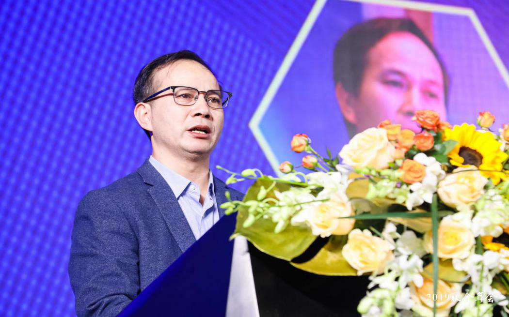 开云app下载 -关于布莱顿内部会议纪要流出——清晨强势反弹，欧超杯使命明确，数据趋势出现新变化的信息